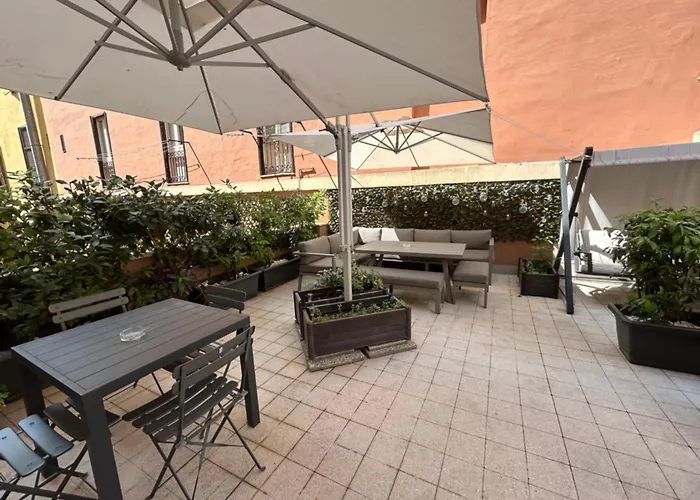 Domus Flavia Bed & Breakfast